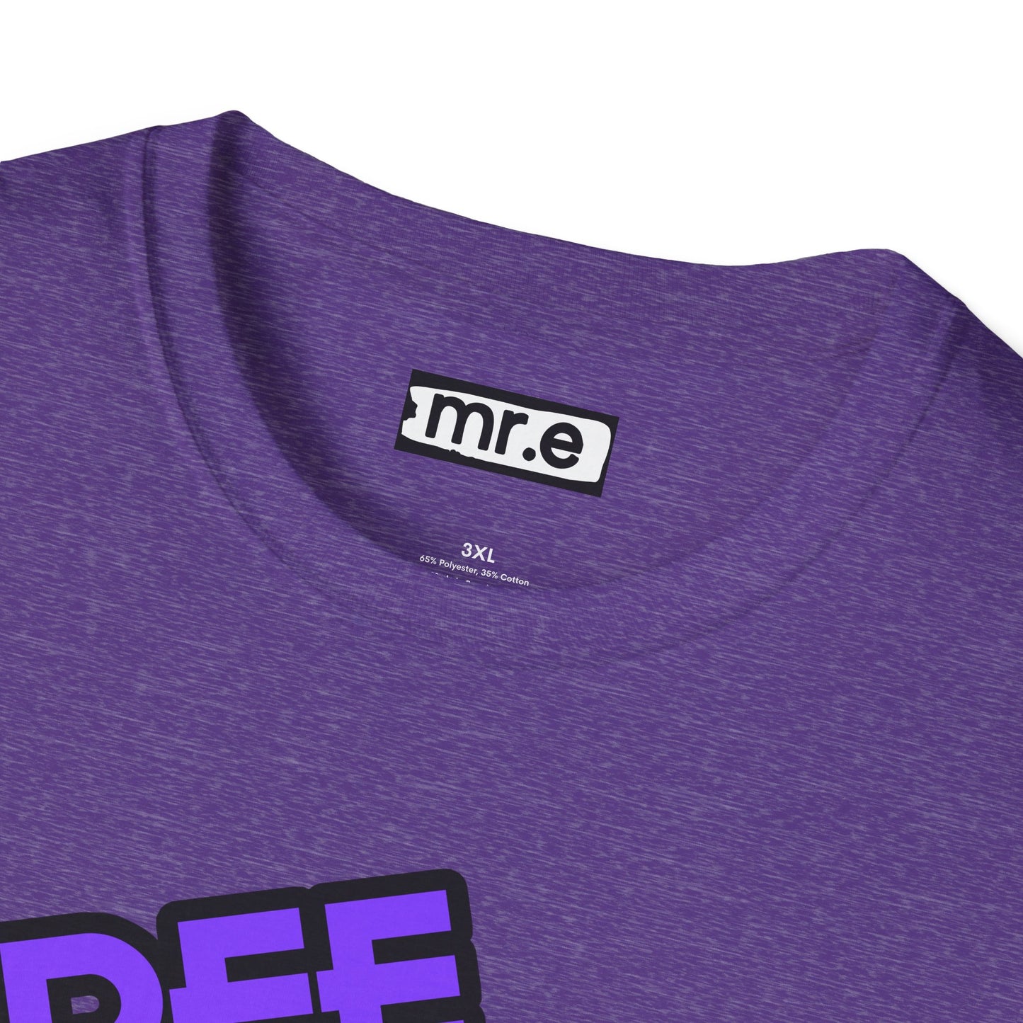 "Free KitKat" Anime Girl T-Shirt β Cute Kawaii Cat Hoodie Design