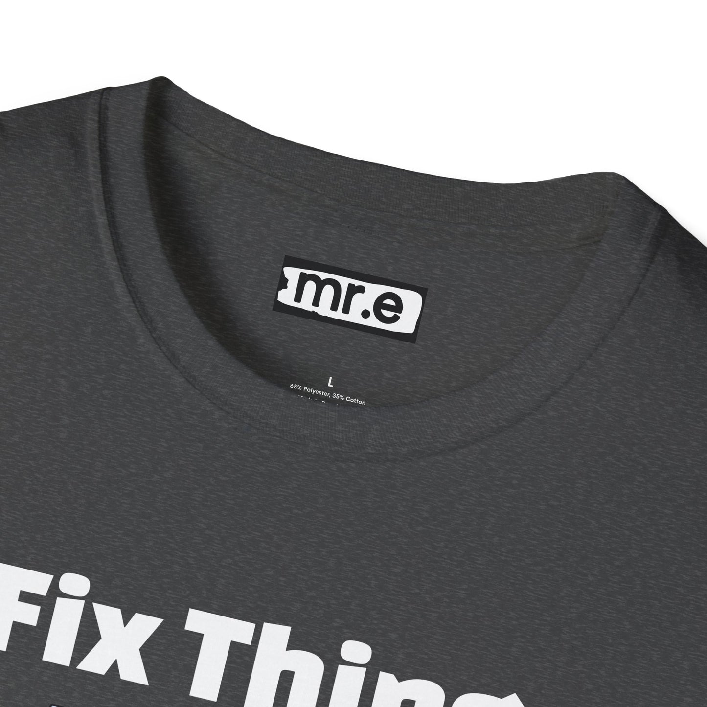 Funny "I Fix Things I Broke 5 Minutes Ago" T-Shirt β Sarcastic Tech Humor Tee, Relatable Repair Geek Gift for Clumsy Builders & Overthinkers